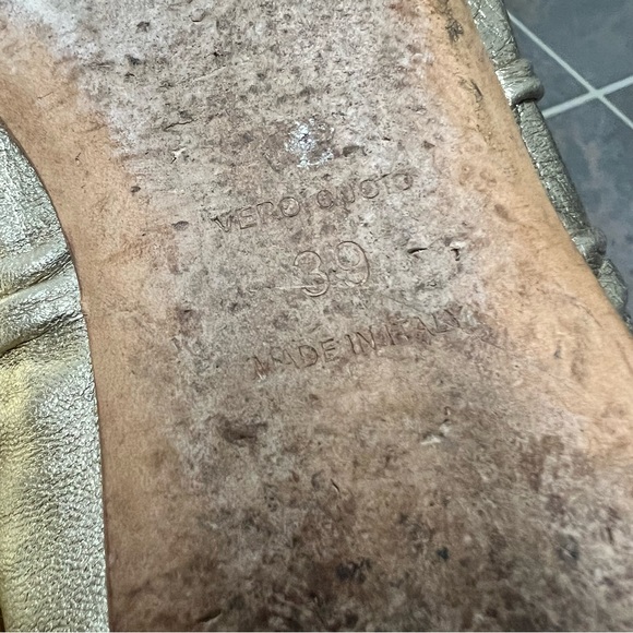 Prada Round Toe Metallic Gold Slip On Ballet Flats EU 39 - Picture 7 of 12